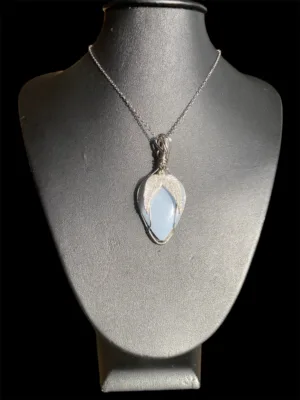 Pendentif Aérélia  Acier inoxydable & Angélite
